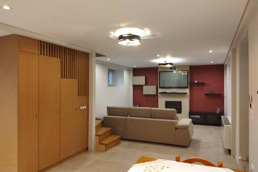Afroditis'S & Makis'S Apartment 2 利昂尼迪翁 外观 照片