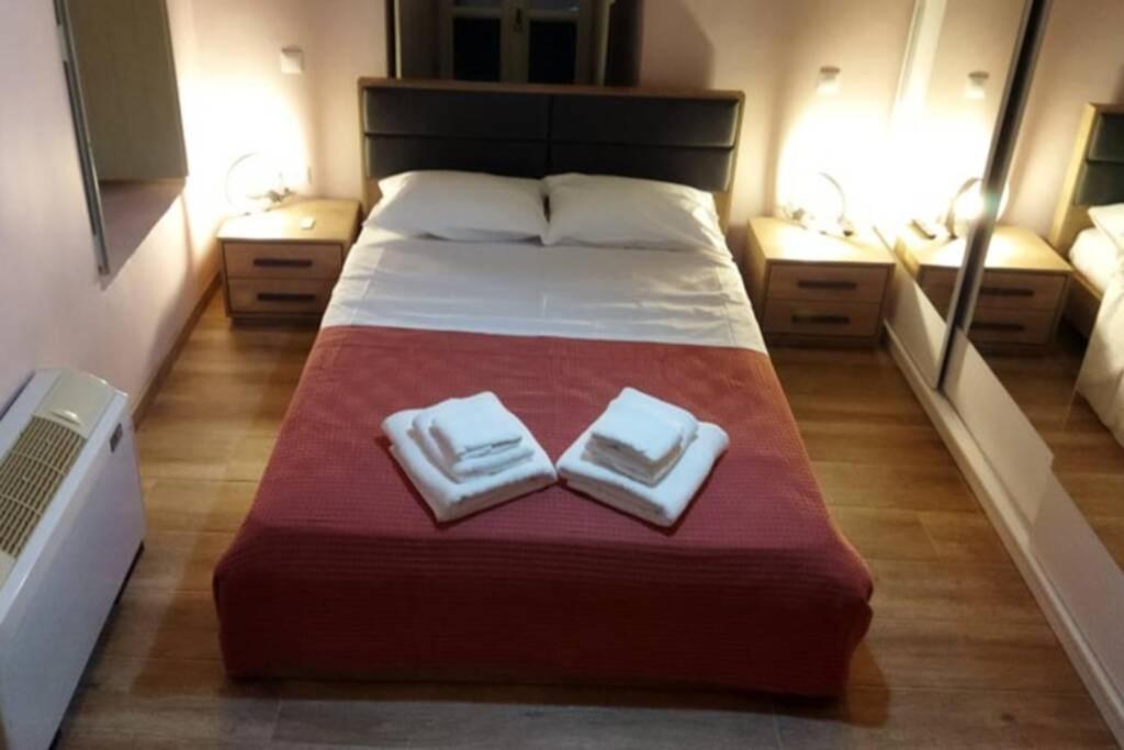 Afroditis'S & Makis'S Apartment 2 利昂尼迪翁 外观 照片